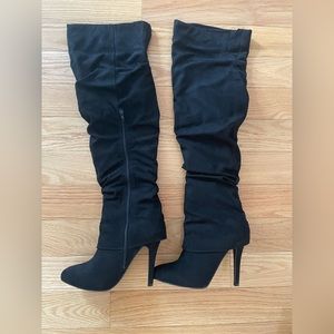Nina Kamari  - FY black sued over knee boot